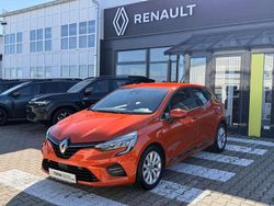 Valenciaorange metallic Gebraucht 2021 Renault Clio V Intens Kleinwagen | 12.950 € (Guter Preis)