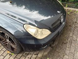 Andere farben Gebraucht 2004 Mercedes CLS350 Limousine | 3.200 € (Guter Preis)