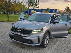 Grau Gebraucht 2022 Kia Sorento Platinum SUV | 38.500 € (Etwas zu teuer)