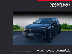 Grau Gebraucht 2024 Toyota Yaris Cross Team SUV | 28.990 € (Guter Preis)