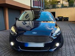 Blau Gebraucht 2015 Ford S-MAX Titanium Van / Kleinbus | 9.050 € (Teuer)