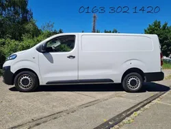 Weiß Gebraucht 2021 Opel Vivaro Van | 12.900 € (Superpreis)