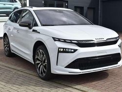 Moonweiss metallic Gebraucht 2025 Skoda Enyaq iV SportLine SUV | 55.500 € (Etwas zu teuer)