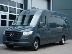 Schwarz Gebraucht 2020 Mercedes Sprinter Van | 26.180 € (Guter Preis)