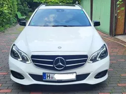 Weiß Gebraucht 2017 Mercedes E220 Avantgarde Kombi | 22.600 € (Fairer Preis)