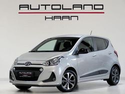 Silber Gebraucht 2018 Hyundai i10 Passion Plus Kleinwagen | 11.950 € (Fairer Preis)