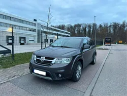 Grau Gebraucht 2014 Fiat Freemont SUV | 13.500 € (Etwas zu teuer)