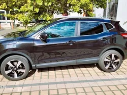 Schwarz Gebraucht 2015 Nissan Qashqai Acenta SUV | 10.000 € (Fairer Preis)