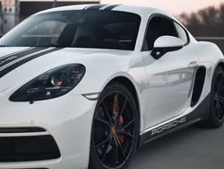 Weiß Gebraucht 2018 Porsche Cayman GTS Coupé | 69.799 € (Etwas zu teuer)