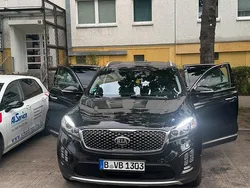 Schwarz Gebraucht 2018 Kia Sorento SUV | 24.500 € (Etwas zu teuer)