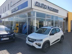 Weiß Gebraucht 2023 Dacia Spring Essentiel Kleinwagen | 11.990 € (Fairer Preis)