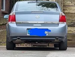 Silber Gebraucht 2005 Opel Vectra Elegance Limousine | 3.000 € (Fairer Preis)