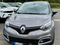 Grau Gebraucht 2016 Renault Captur Intens SUV | 9.500 € (Fairer Preis)