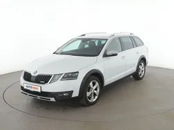 Weiß Gebraucht 2020 Skoda Octavia Scout 4x4 Kombi | 22.720 € (Fairer Preis)