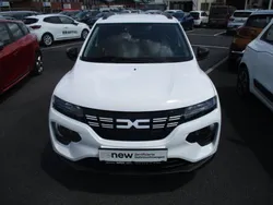 Kaolinweiss Gebraucht 2023 Dacia Spring Essentiel Kleinwagen | 10.650 € (Guter Preis)