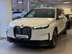 Weiß Gebraucht 2022 BMW iX SUV | 43.990 € (Superpreis)