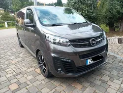 Grau Gebraucht 2020 Opel Zafira Life Selection Van | 27.500 € (Fairer Preis)
