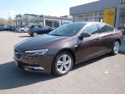 Braun Gebraucht 2018 Opel Insignia Innovation Limousine | 18.590 € (Fairer Preis)