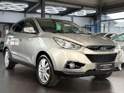 Silber Gebraucht 2011 Hyundai ix35 Premium SUV | 10.990 € (Fairer Preis)