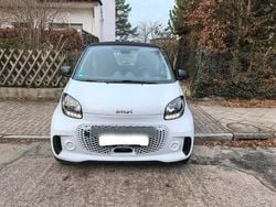 Andere farben Gebraucht 2021 Smart ForTwo Coupé Kleinwagen | 8.999 € (Guter Preis)