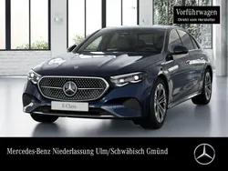 Blau Gebraucht 2023 Mercedes E300 Avantgarde Limousine | 50.890 € (Superpreis)