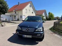 Schwarz Gebraucht 2002 Mercedes ML400 Exclusive SUV | 9.250 € (Teuer)