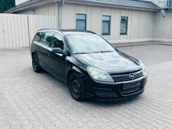 Schwarz Gebraucht 2005 Opel Astra Kombi | 1.399 € (Fairer Preis)