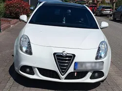 Weiß Gebraucht 2011 Alfa Romeo Giulietta Kleinwagen | 6.700 € (Guter Preis)