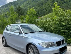 Grau Gebraucht 2009 BMW 116 Kleinwagen | 2.700 €