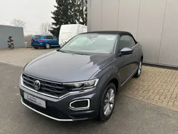 Grau Gebraucht 2020 VW T-Roc Cabriolet Style Cabrio | 22.990 € (Etwas zu teuer)