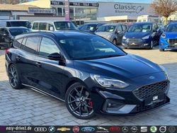 Schwarz Gebraucht 2020 Ford Focus ST Limousine | 20.990 € (Fairer Preis)