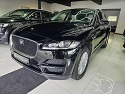 Schwarz Gebraucht 2017 Jaguar F-Pace Pure SUV | 12.999 €