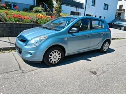 Blau Gebraucht 2012 Hyundai i20 Kleinwagen | 4.350 € (Etwas zu teuer)