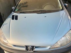 Andere farben Gebraucht 2001 Peugeot 206 Kleinwagen | 1.450 €