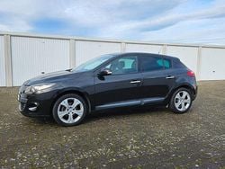 Schwarz Gebraucht 2009 Renault Mégane Dynamique Limousine | 2.990 € (Guter Preis)