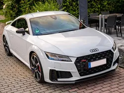 Weiß Gebraucht 2021 Audi TT Competition Coupé | 37.500 € (Guter Preis)