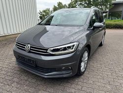 Grau Gebraucht 2018 VW Touran Van / Kleinbus | 16.900 € (Fairer Preis)