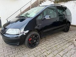Schwarz Gebraucht 2009 VW Sharan Van / Kleinbus | 3.400 € (Teuer)