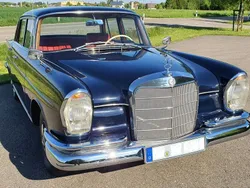 Blau Gebraucht 1963 Mercedes W111 Coupé | 33.490 €