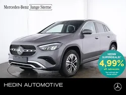 Schwarz Gebraucht 2022 Mercedes GLA200 Progressive SUV | 41.490 € (Teuer)