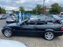 Schwarz Gebraucht 2002 BMW 320 Cabriolet Sport Line Cabrio | 5.990 € (Guter Preis)