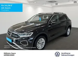 Schwarz Gebraucht 2024 VW T-Roc Life SUV | 22.450 € (Guter Preis)