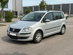 Silber Gebraucht 2009 VW Touran Trendline Van / Kleinbus | 3.650 € (Superpreis)