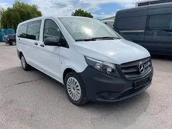 Weiß Gebraucht 2022 Mercedes Vito Van / Kleinbus | 26.990 € (Guter Preis)