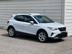 Glacial weiß metallic Neu 2025 Seat Arona FR SUV | 27.990 € (Fairer Preis)
