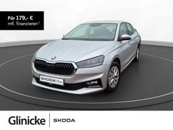 Silber Gebraucht 2023 Skoda Fabia Kleinwagen | 15.480 € (Guter Preis)