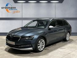Grau Gebraucht 2021 Skoda Superb Scout 4x4 Kombi | 21.750 € (Etwas zu teuer)