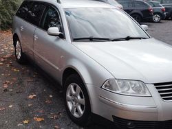 Silber Gebraucht 2002 VW Passat Kombi | 1.500 € (Fairer Preis)