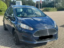 Blau Gebraucht 2015 Ford Fiesta Kleinwagen | 2.250 € (Superpreis)