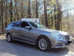 Grau Gebraucht 2011 Mercedes E350 Kombi | 7.400 € (Superpreis)